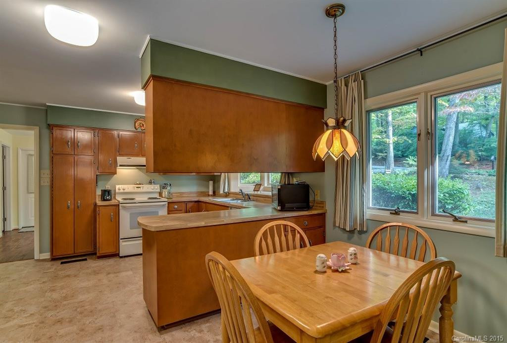 245 Beechwood Drive - Photo 11