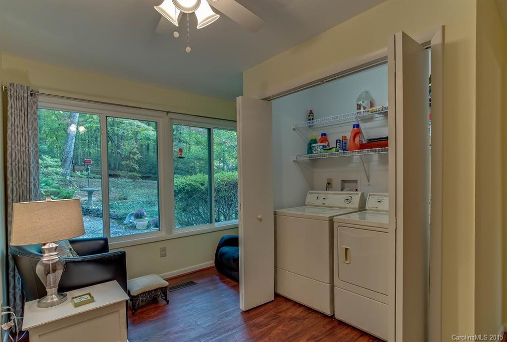 245 Beechwood Drive - Photo 13