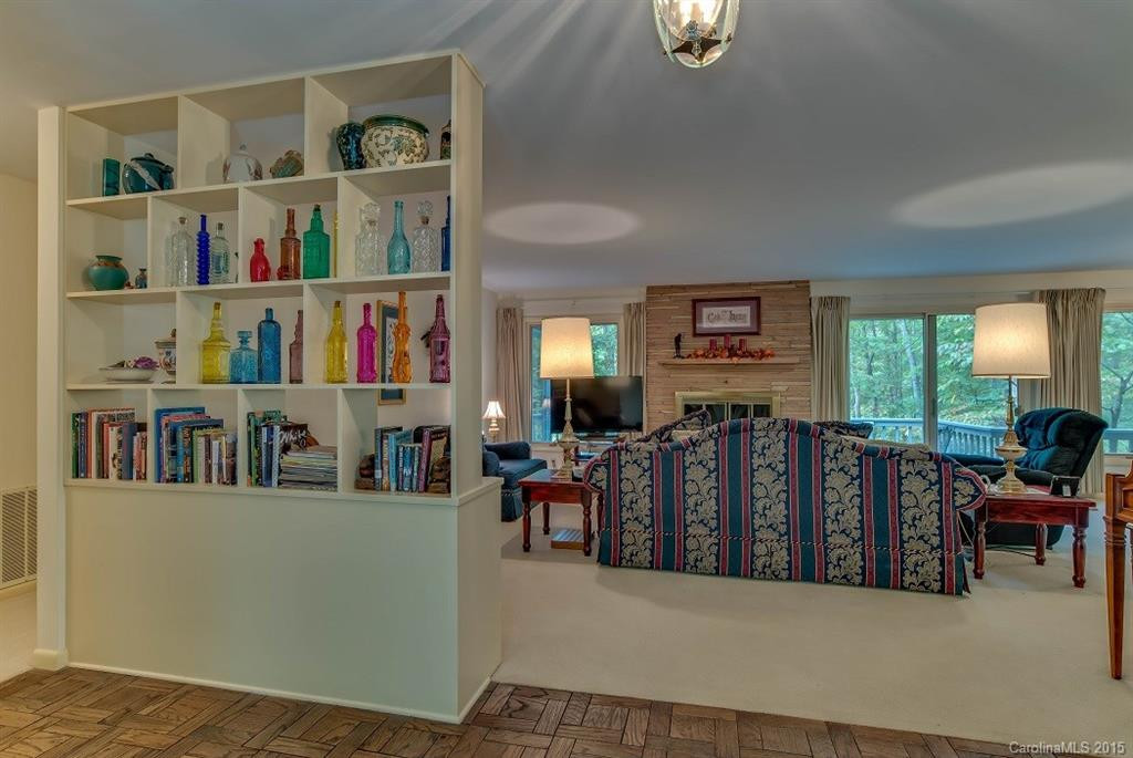 245 Beechwood Drive - Photo 5