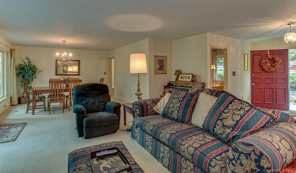 245 Beechwood Drive - Photo 7