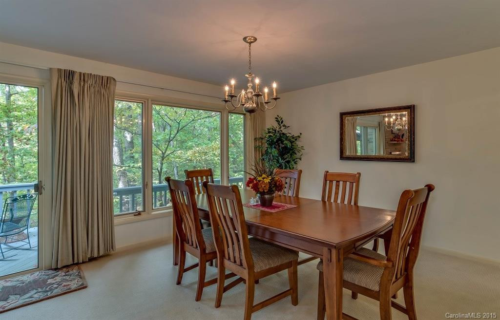 245 Beechwood Drive - Photo 8
