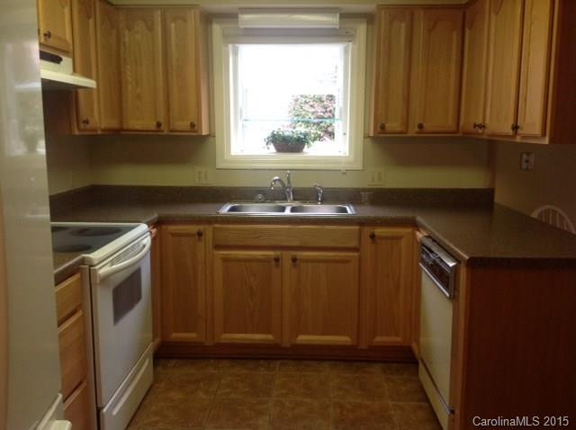 114 Exeter Court #26 - Photo 4