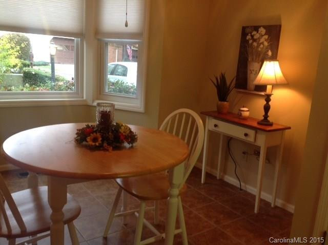 114 Exeter Court #26 - Photo 5