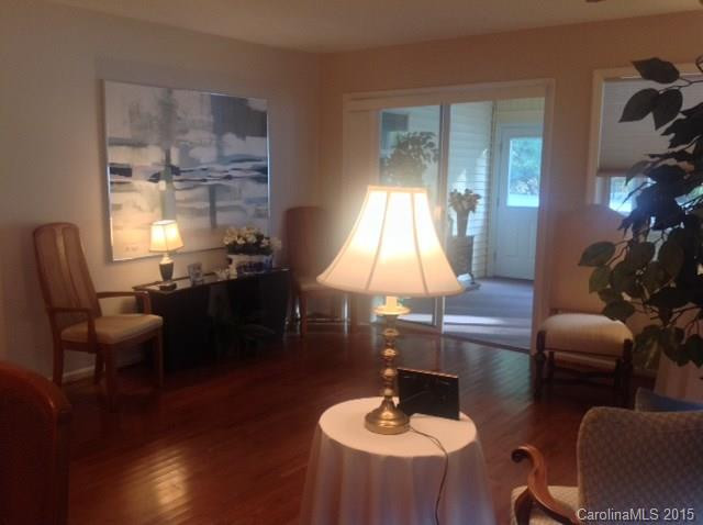 114 Exeter Court #26 - Photo 8