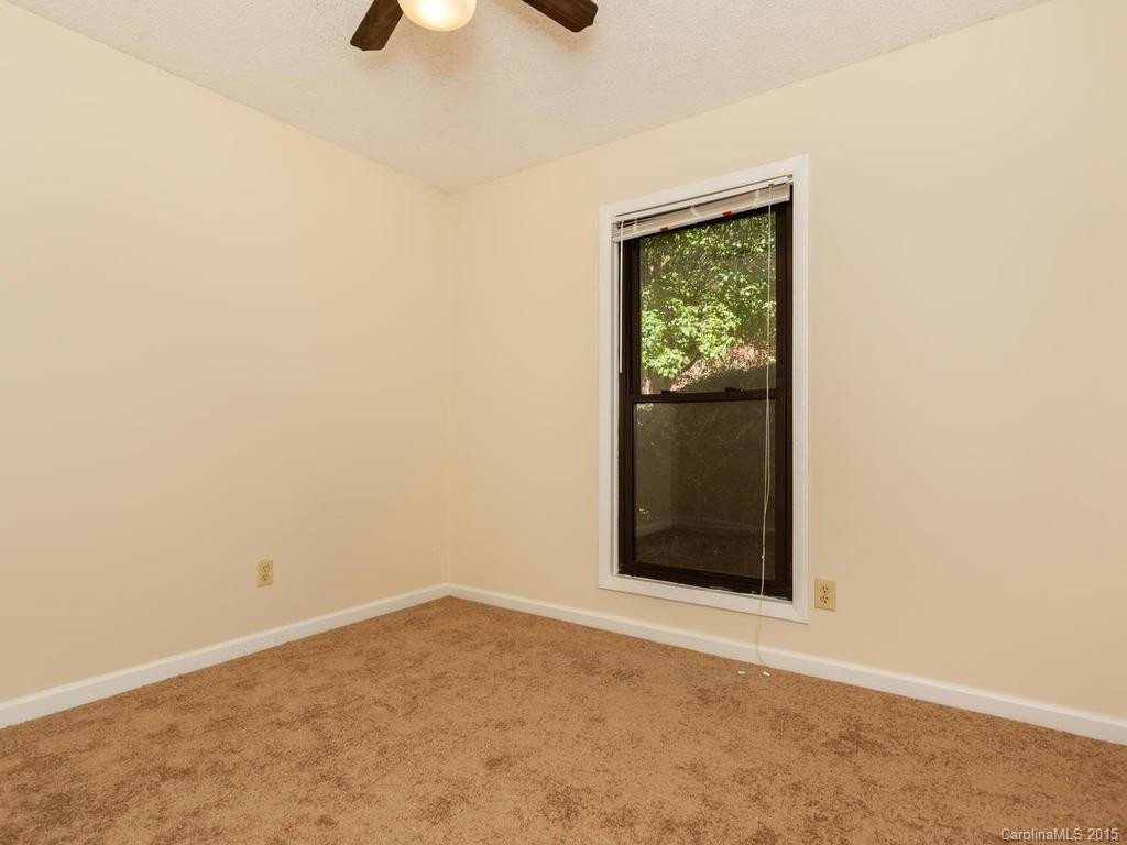113 Wicklow Drive - Photo 12