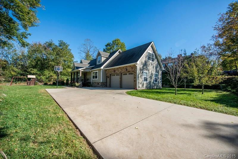 18 Ridgecrest Road - Photo 2
