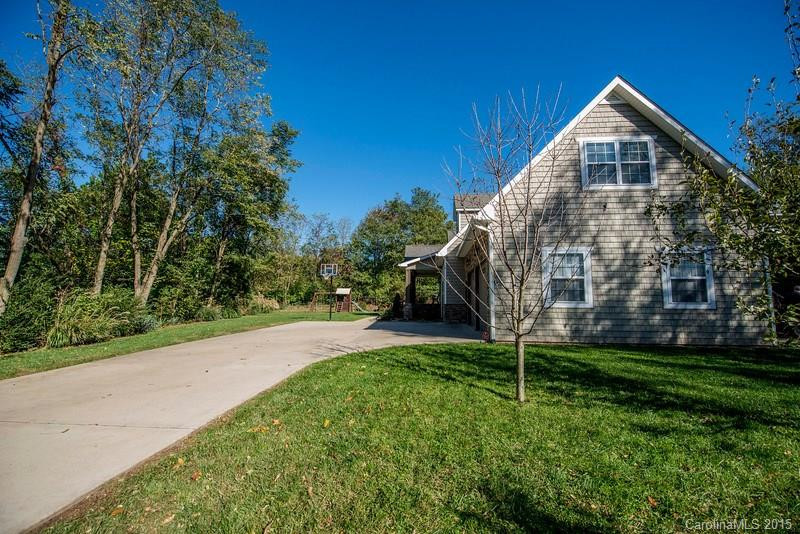 18 Ridgecrest Road - Photo 3