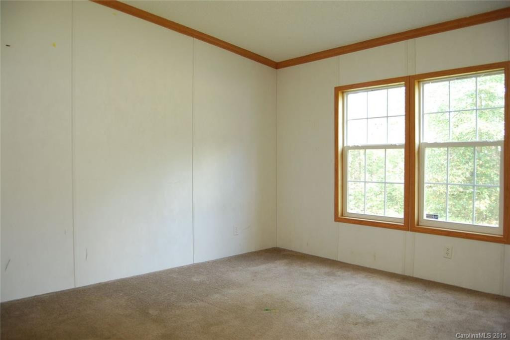210 Corn Mountain Road - Photo 11