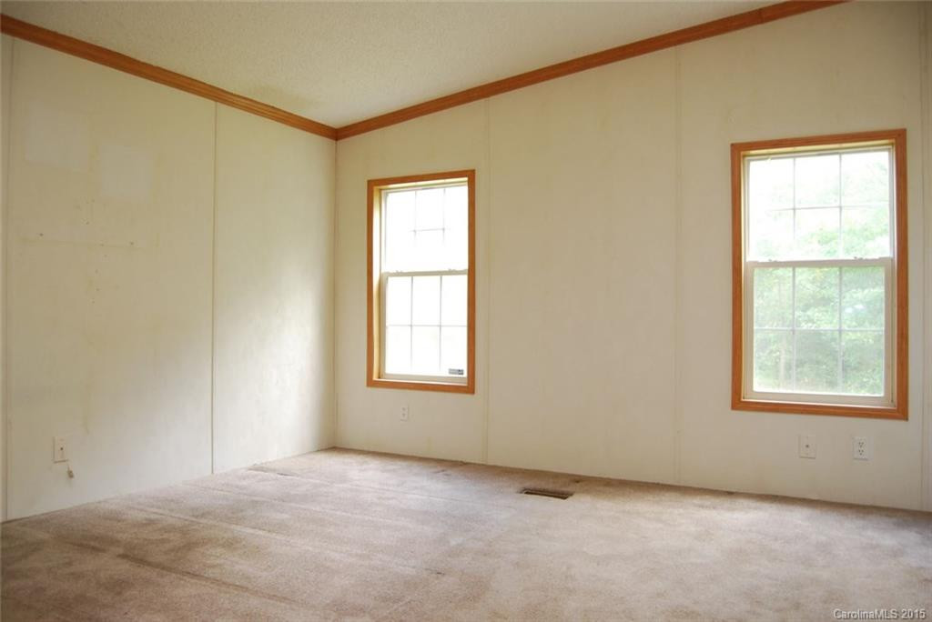 210 Corn Mountain Road - Photo 9