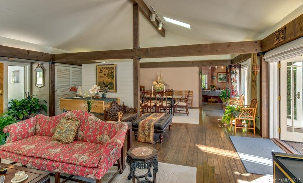 2540 Skyuka Road - Photo 5