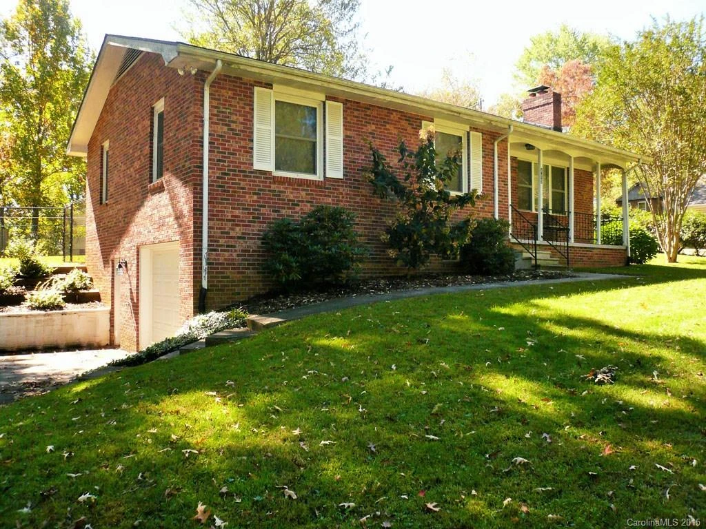 415 Blue Ridge Street #9-10