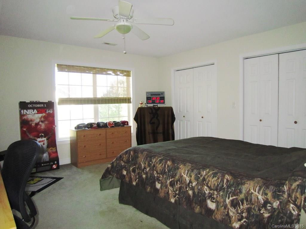 142 Willow Brook Drive - Photo 18
