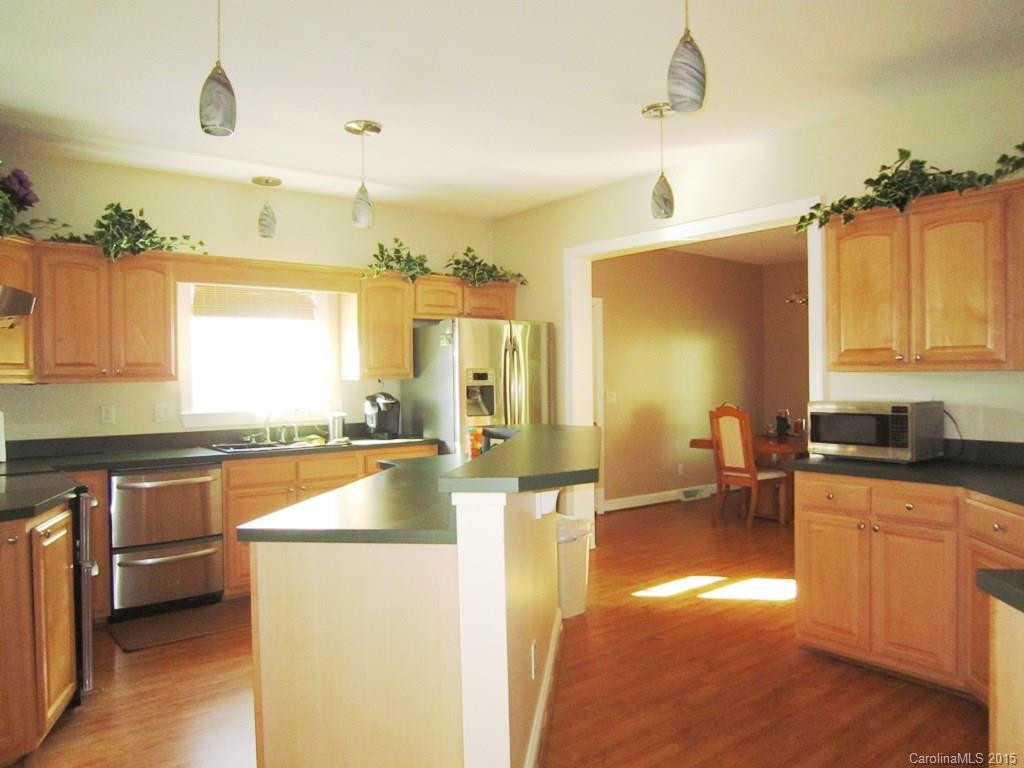 142 Willow Brook Drive - Photo 5