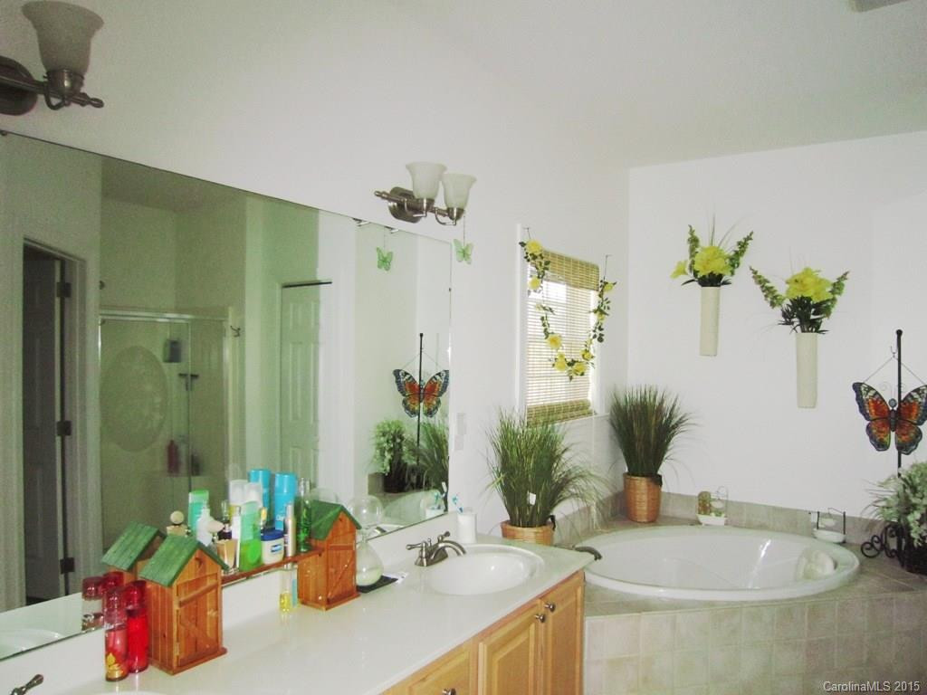 142 Willow Brook Drive - Photo 10