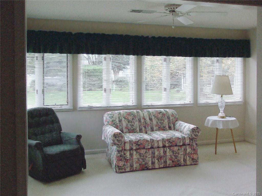 309 Dellford Court #28 - Photo 11