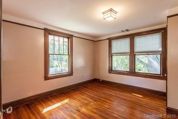 35 Hillside Street - Photo 17