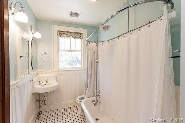 35 Hillside Street - Photo 22