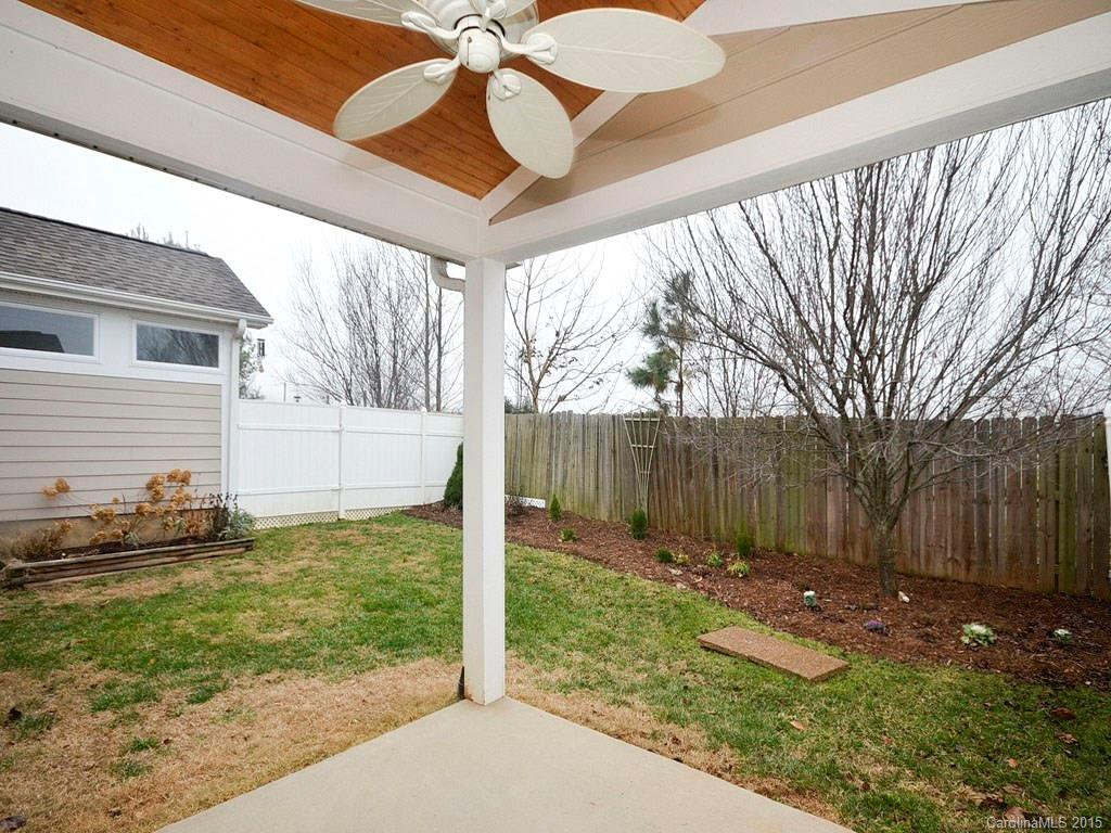 847 West Pointe Drive #39 - Photo 13