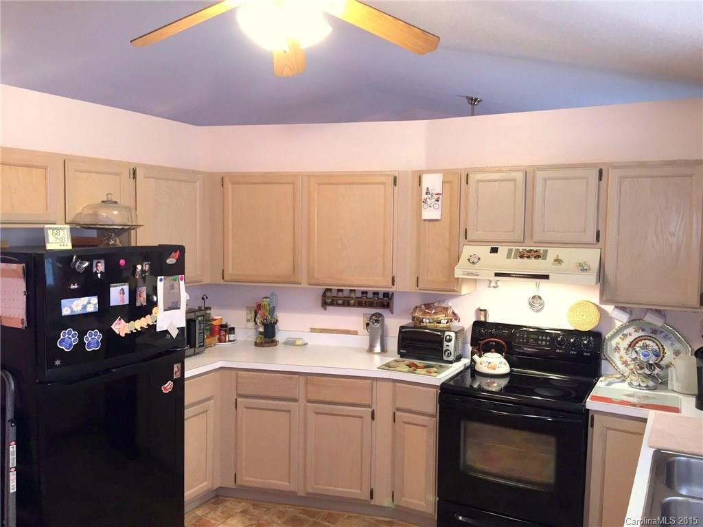 108 Springside Drive - Photo 13