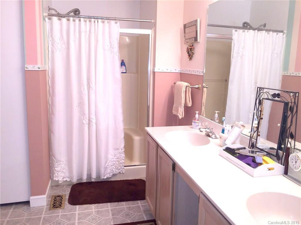 108 Springside Drive - Photo 16