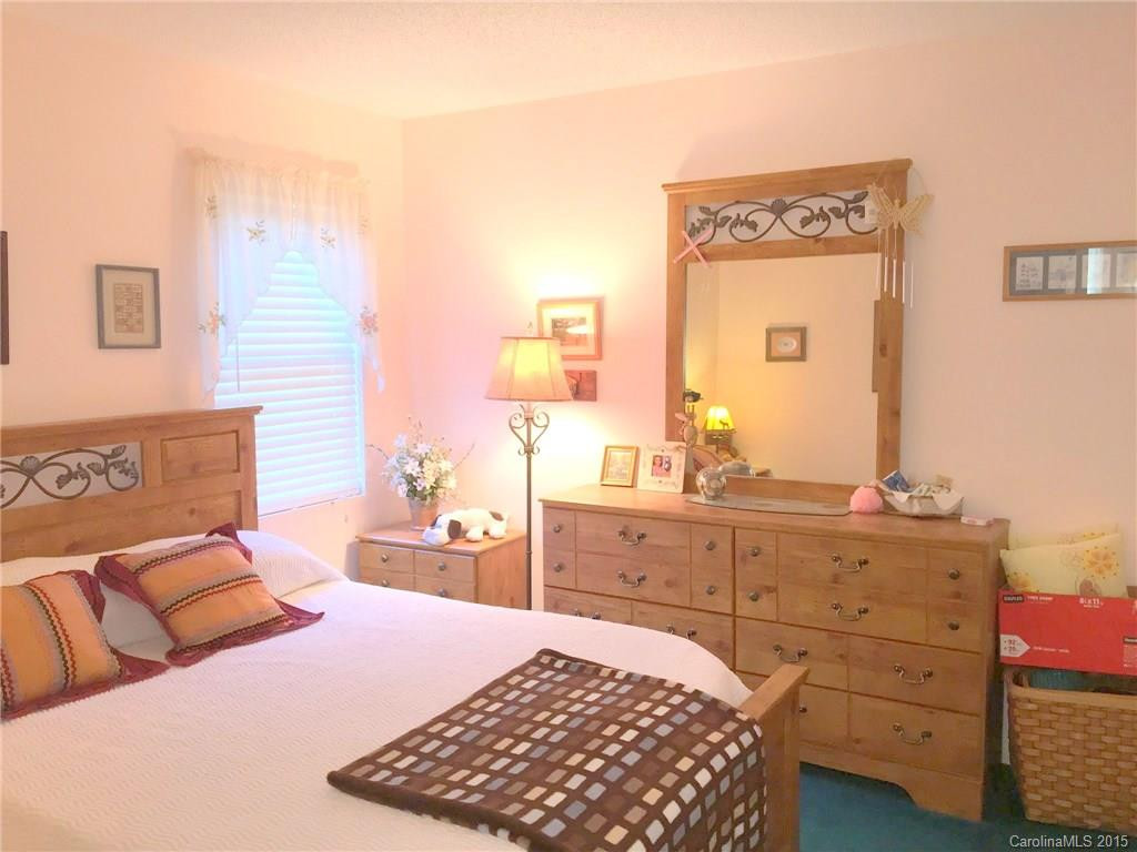108 Springside Drive - Photo 17