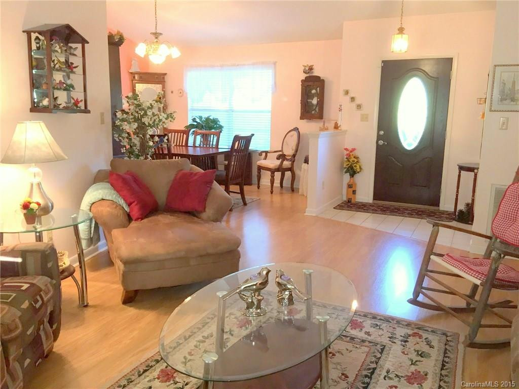 108 Springside Drive - Photo 6