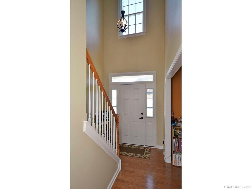 17 Stonebury Drive - Photo 2
