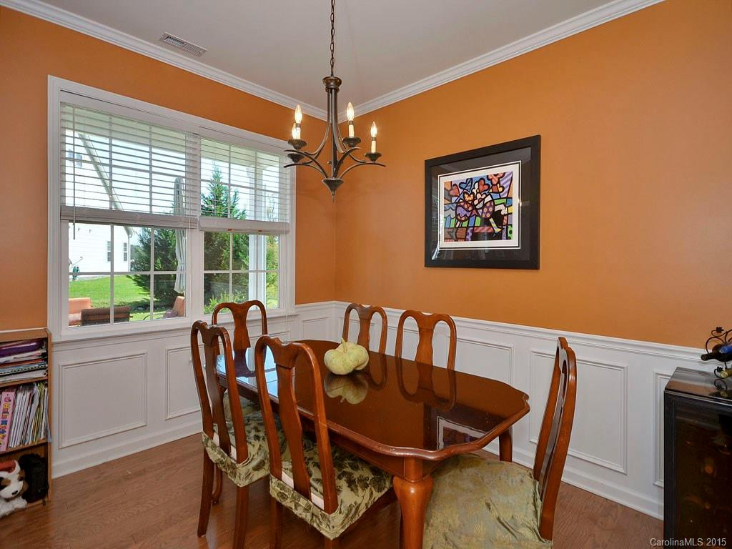 17 Stonebury Drive - Photo 3