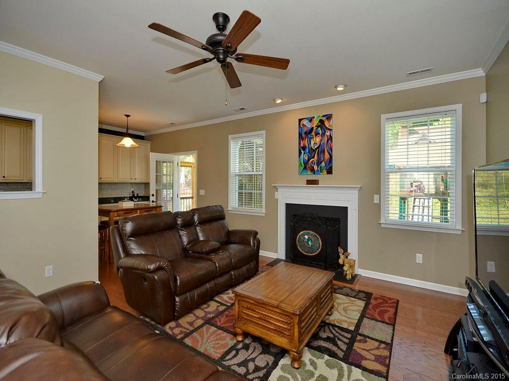 17 Stonebury Drive - Photo 4