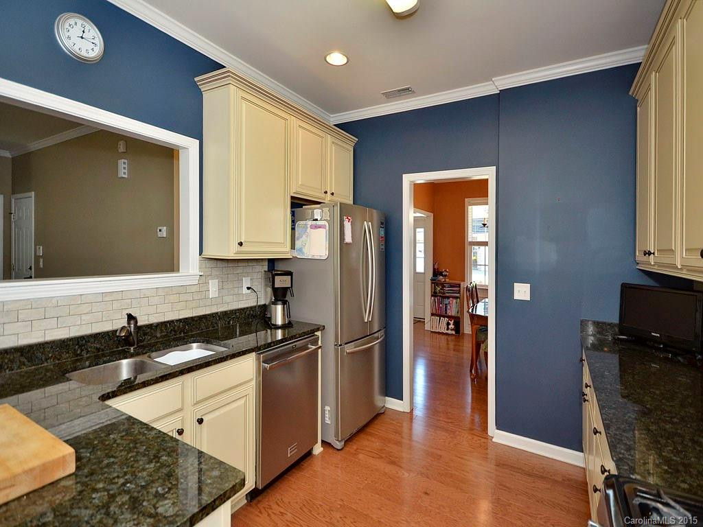 17 Stonebury Drive - Photo 8