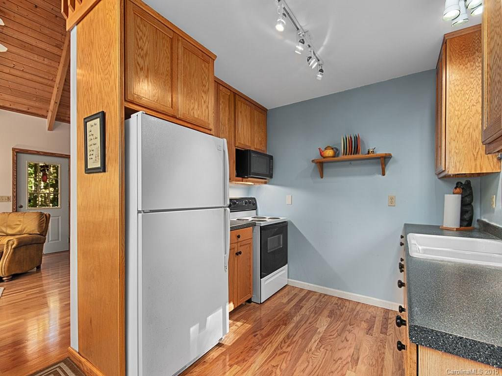 170 Wonderwood Lane - Photo 7