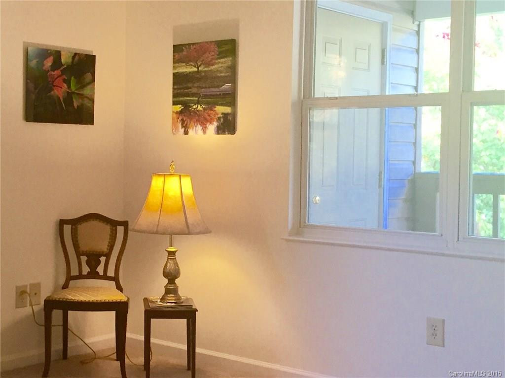 711 Carlyle Way #711 - Photo 6