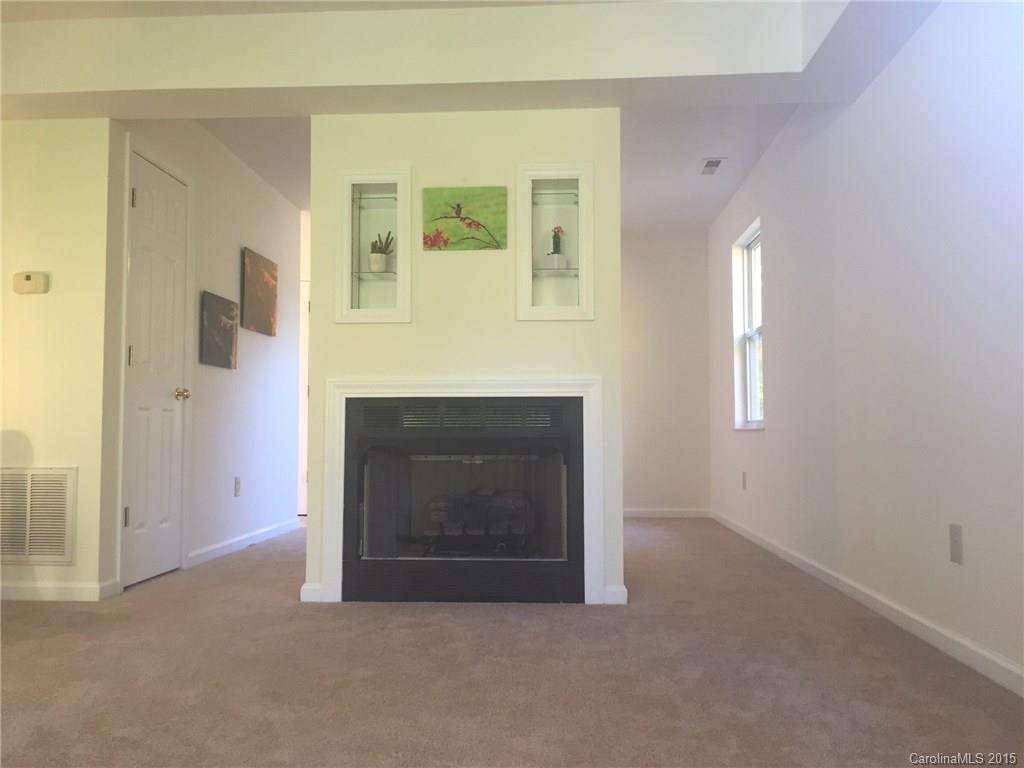 711 Carlyle Way #711 - Photo 8