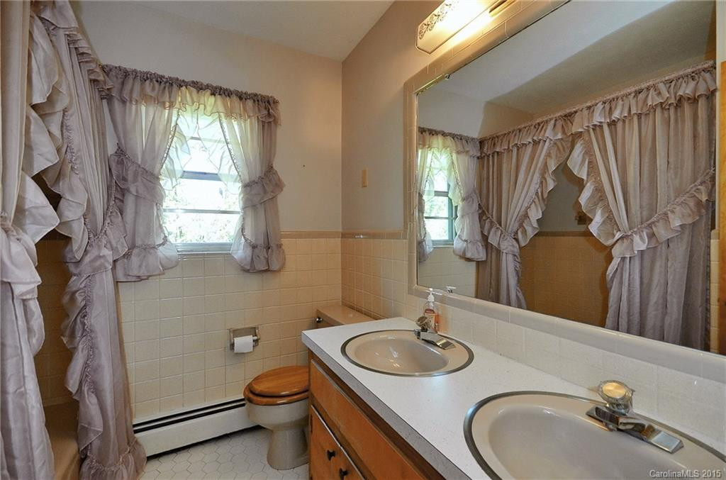 421 Hazel Mill Road - Photo 14