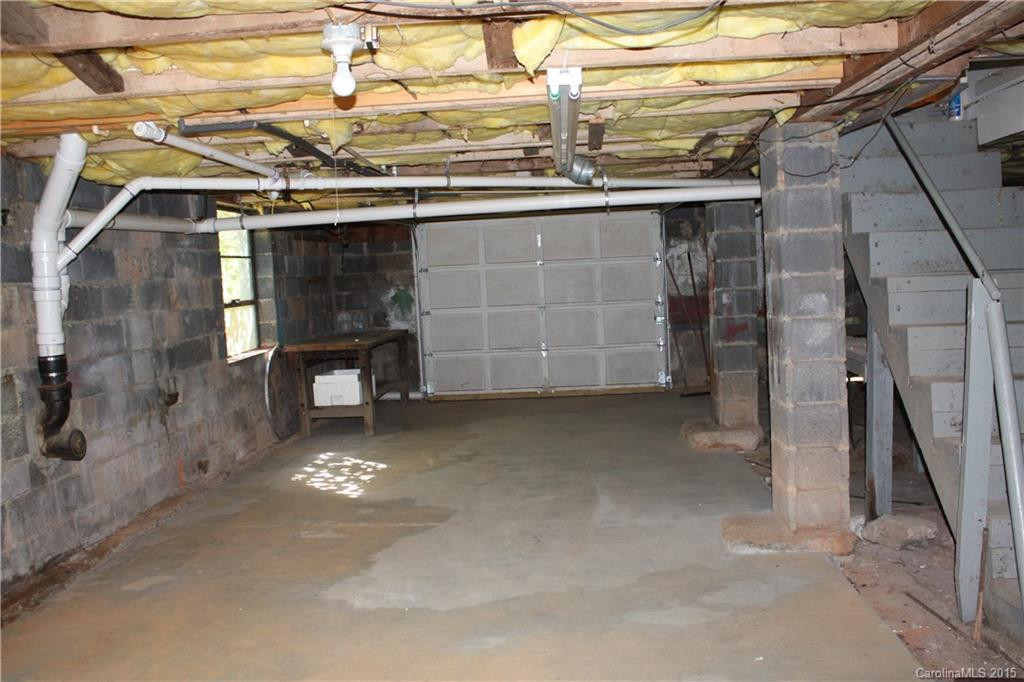 382 Lower Grassy Branc Road - Photo 22