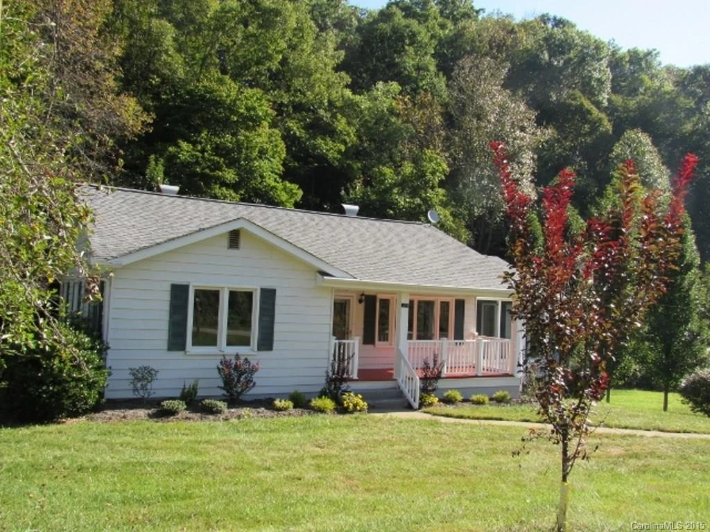 2211 Hardscrabble Road