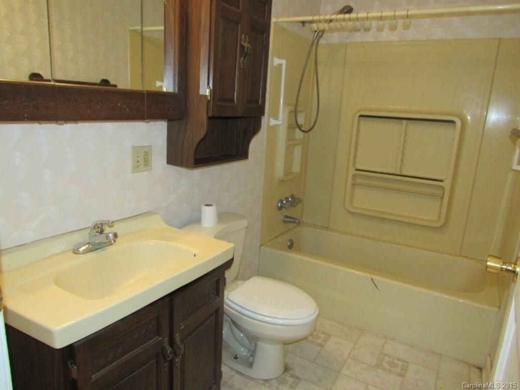 2211 Hardscrabble Road - Photo 11