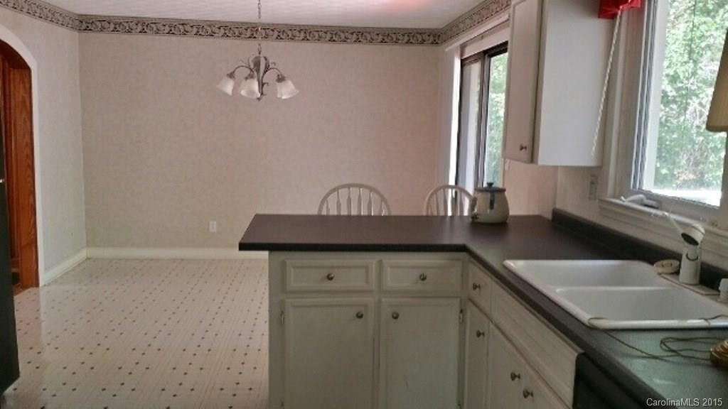 2211 Hardscrabble Road - Photo 5