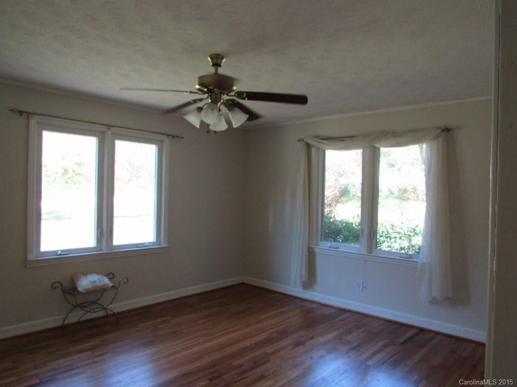 2211 Hardscrabble Road - Photo 10