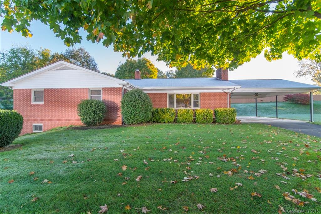 82 Henson Drive - Photo 2