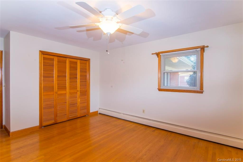 82 Henson Drive - Photo 16