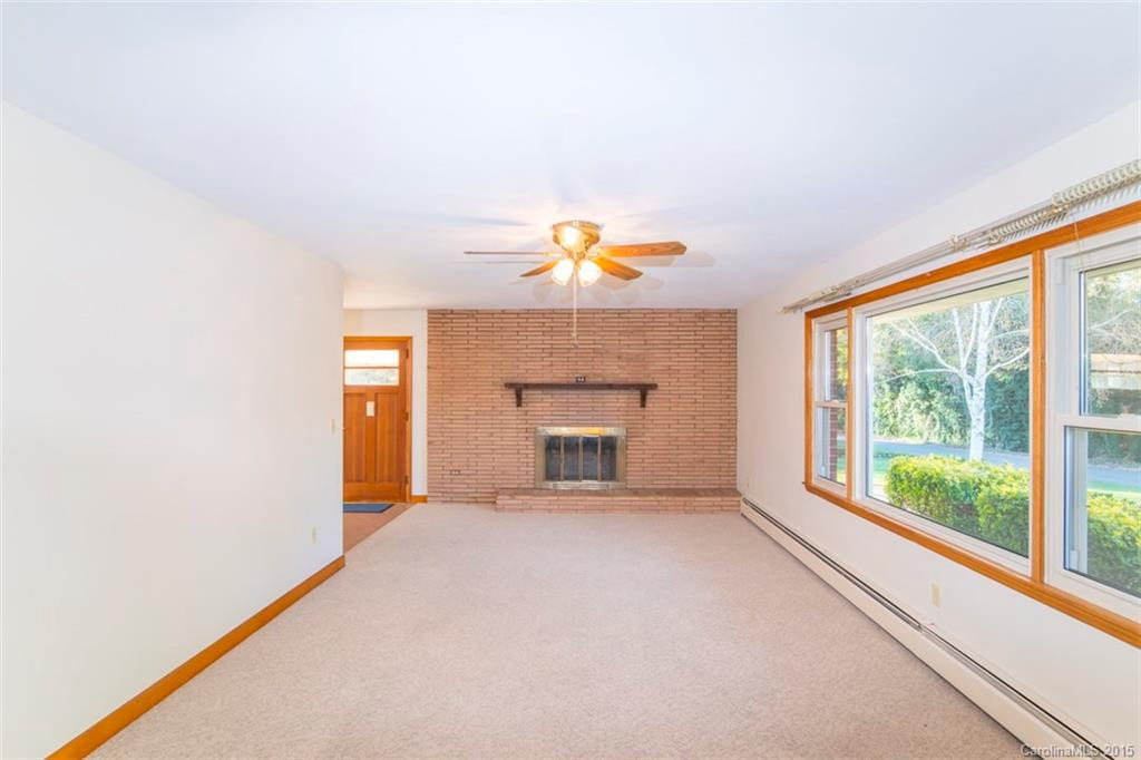 82 Henson Drive - Photo 8