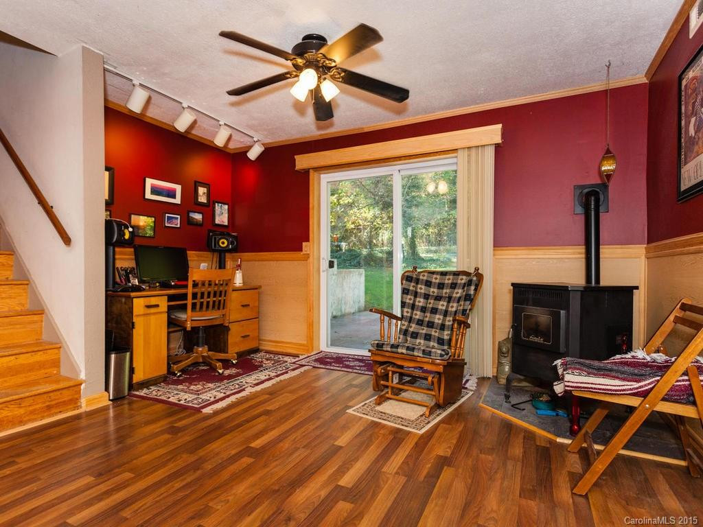147 Echo Drive - Photo 16
