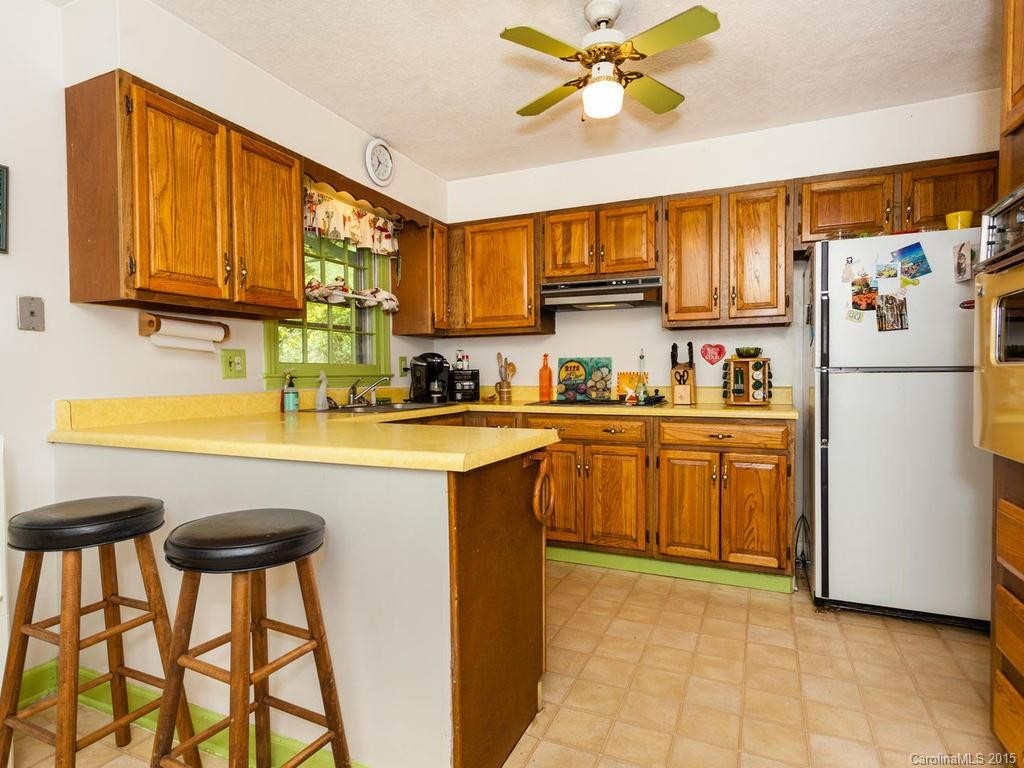 147 Echo Drive - Photo 8