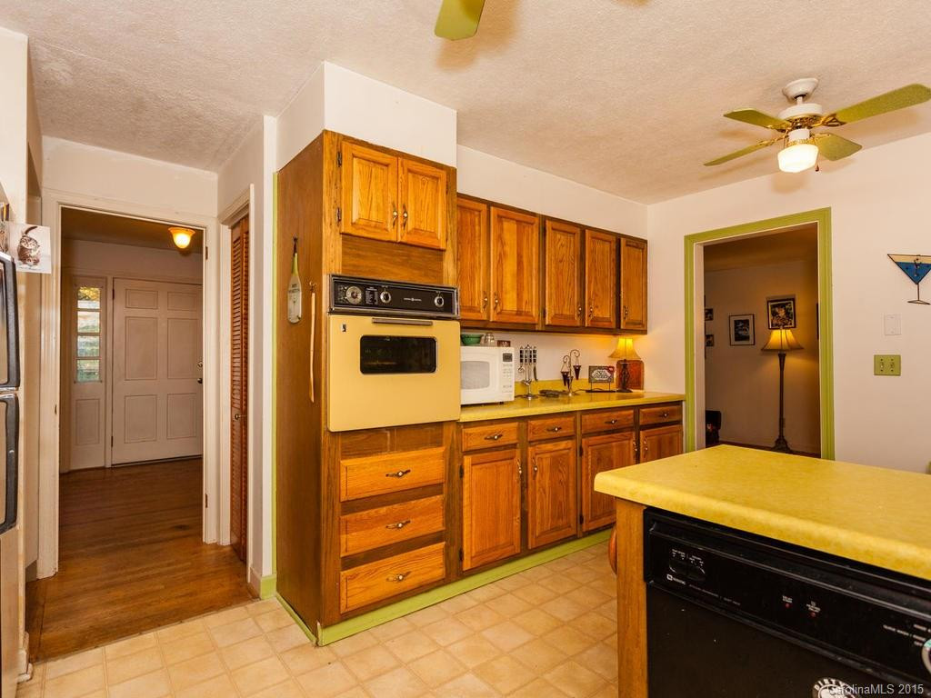 147 Echo Drive - Photo 10