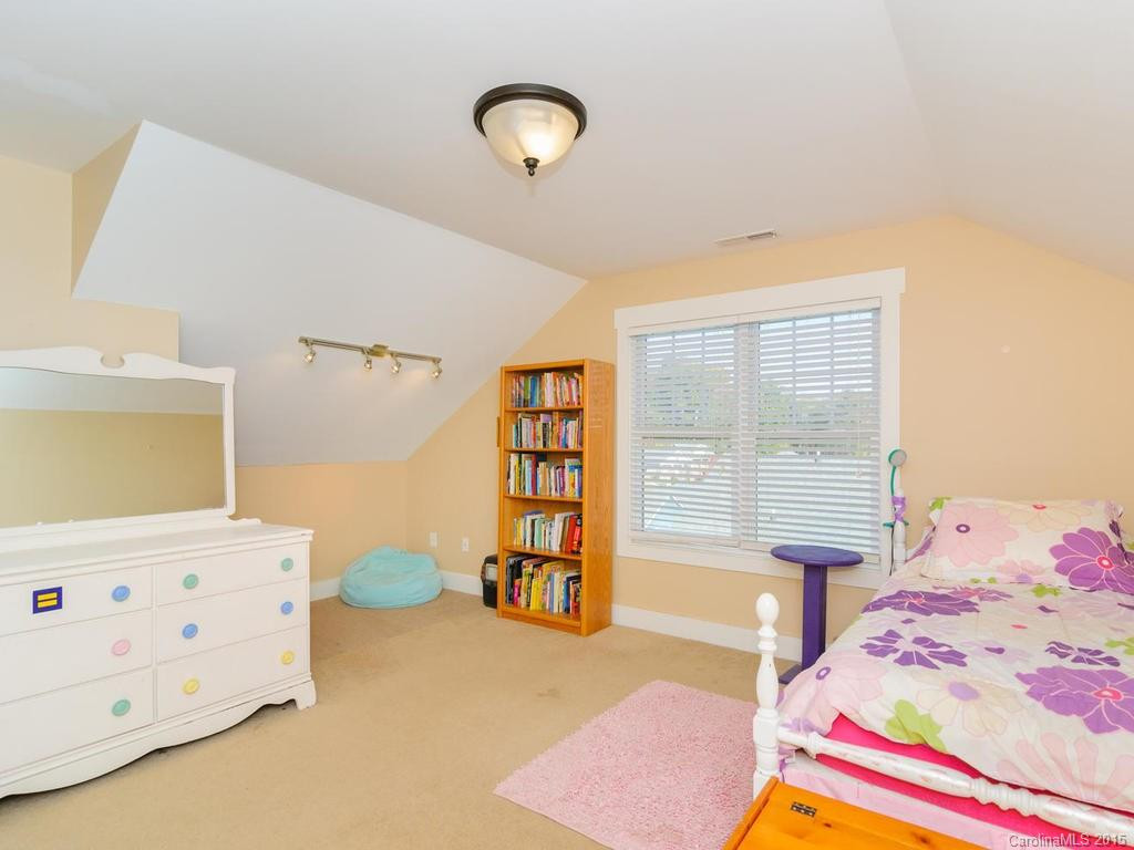 157 Estelle Park Drive - Photo 16
