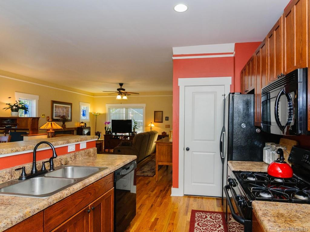 157 Estelle Park Drive - Photo 9