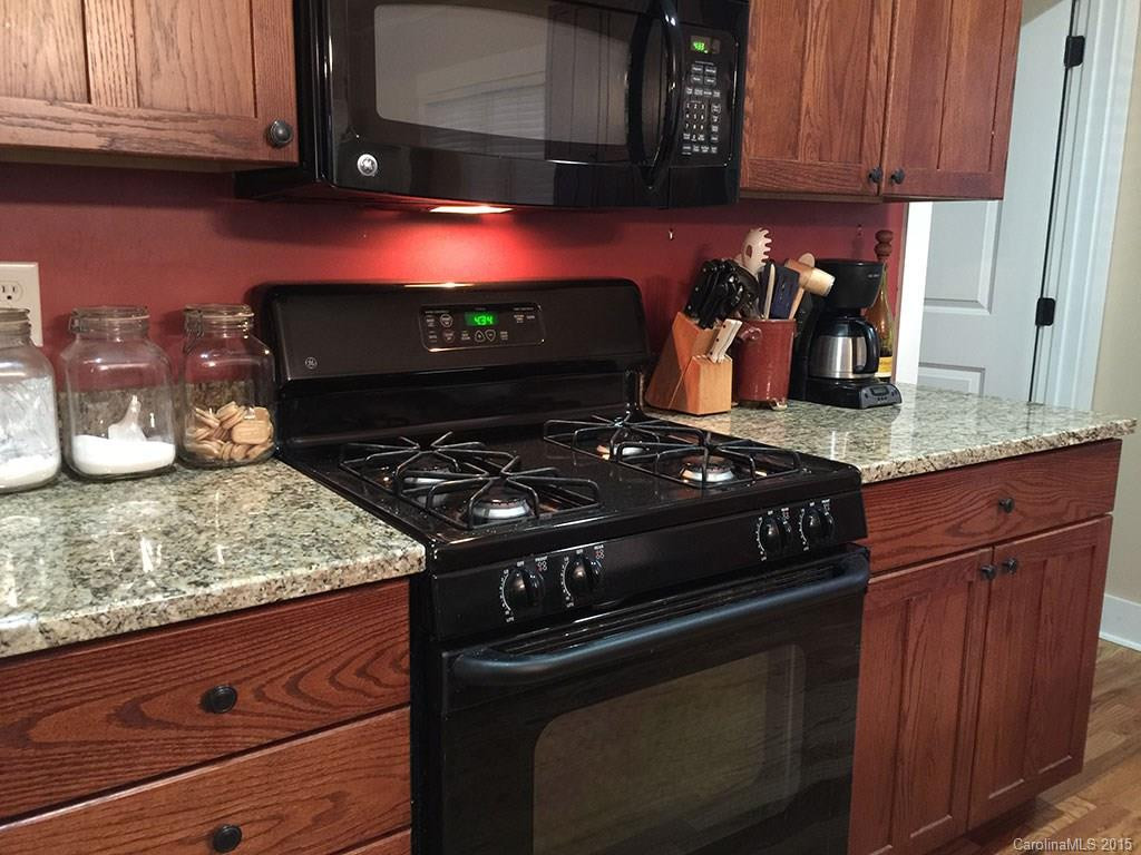 157 Estelle Park Drive - Photo 10