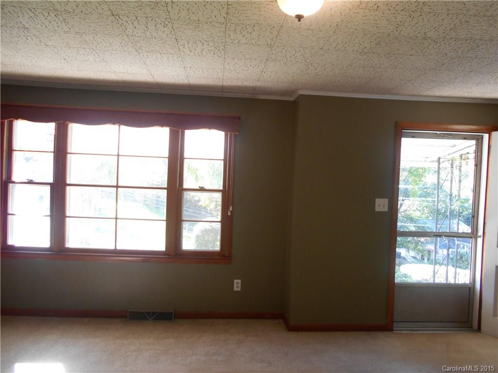 18 Forsythia Lane - Photo 5