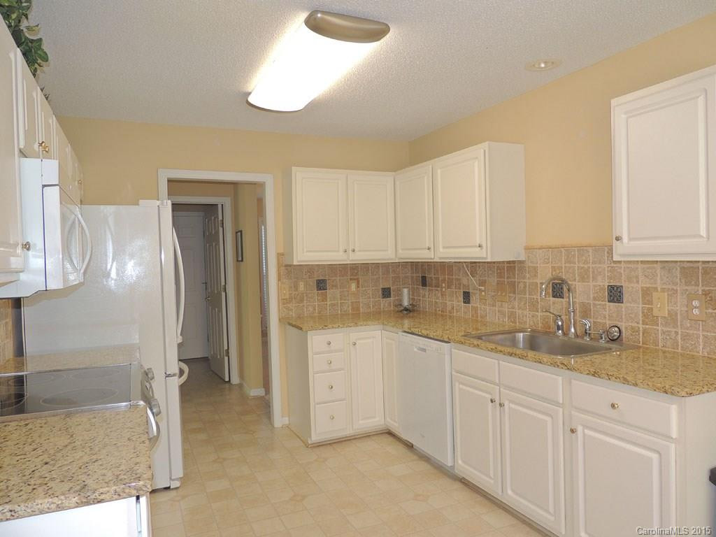 112 Forest Berry Road - Photo 6